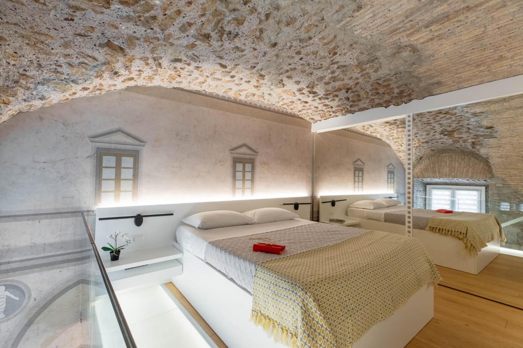 Iflat Glass And Stone Loft Leilighet Roma Eksteriør bilde